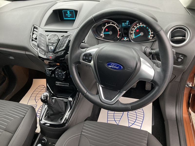 Ford 1.0T EcoBoost Zetec Hatchback 5dr Petrol Manual Euro 6 (s/s) (100 ps)