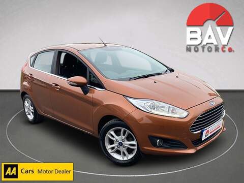 1.0T EcoBoost Zetec Hatchback 5dr Petrol Manual Euro 6 (s/s) (100 ps)