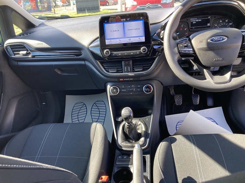 Ford 1.0T EcoBoost Trend Hatchback 5dr Petrol Manual Euro 6 (s/s) (95 ps)