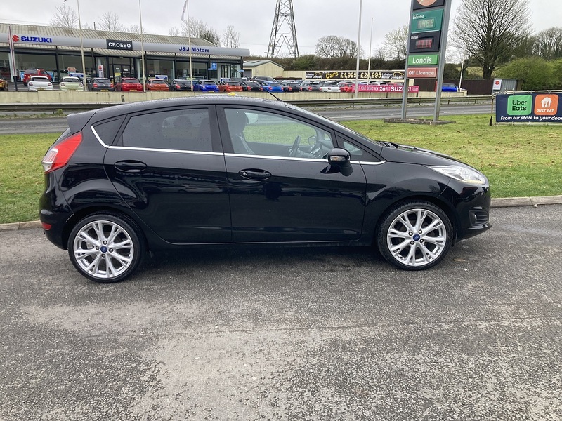 Ford 1.0T EcoBoost Titanium X Hatchback 5dr Petrol Manual Euro 6 (s/s) (100 ps)