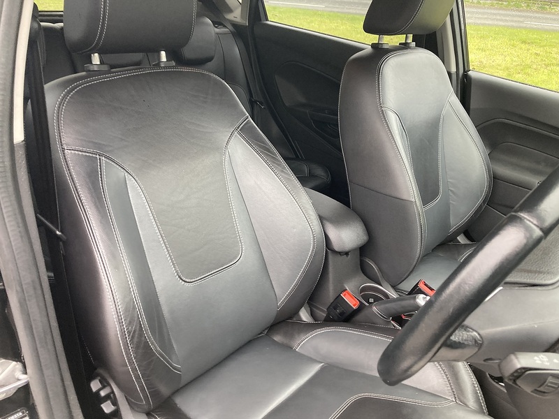 Ford 1.0T EcoBoost Titanium X Hatchback 5dr Petrol Manual Euro 6 (s/s) (100 ps)