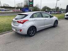 Hyundai 1.6 CRDi Blue Drive SE Hatchback 5dr Diesel DCT Euro 6 (s/s) (110 ps)