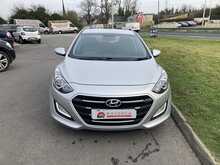 Hyundai 1.6 CRDi Blue Drive SE Hatchback 5dr Diesel DCT Euro 6 (s/s) (110 ps)