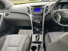 Hyundai 1.6 CRDi Blue Drive SE Hatchback 5dr Diesel DCT Euro 6 (s/s) (110 ps)