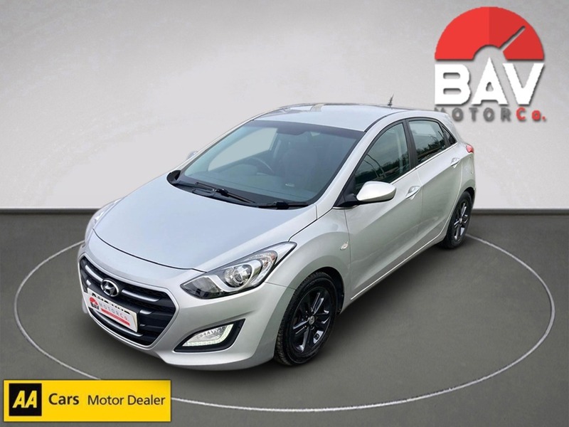 Hyundai 1.6 CRDi Blue Drive SE Hatchback 5dr Diesel DCT Euro 6 (s/s) (110 ps)
