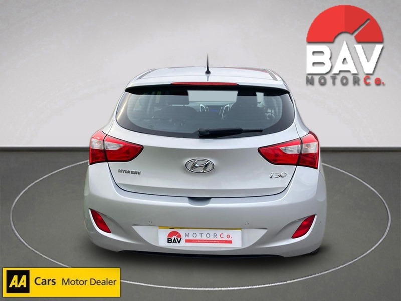Hyundai 1.6 CRDi Blue Drive SE Hatchback 5dr Diesel DCT Euro 6 (s/s) (110 ps)