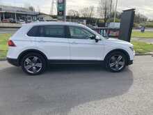 Volkswagen 2.0 TDI BlueMotion Tech SEL SUV 5dr Diesel DSG Euro 6 (s/s) (150 ps)