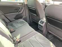 Volkswagen 2.0 TDI BlueMotion Tech SEL SUV 5dr Diesel DSG Euro 6 (s/s) (150 ps)