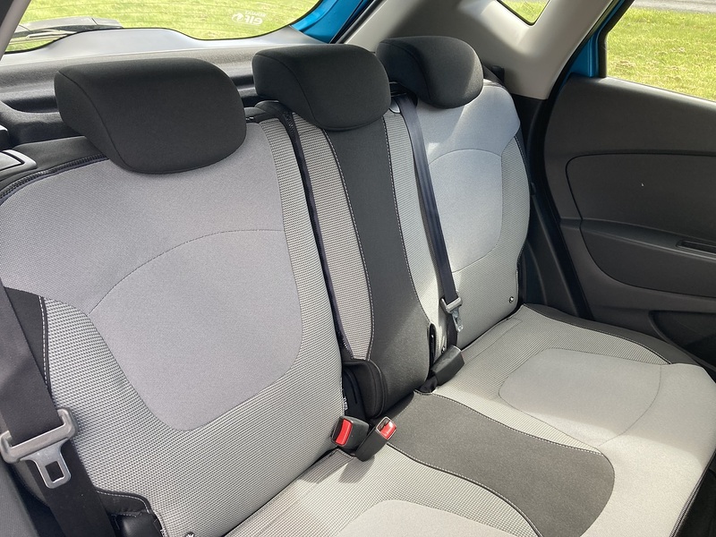 Renault 1.5 dCi ENERGY Dynamique MediaNav SUV 5dr Diesel Manual Euro 5 (s/s) (90 ps)