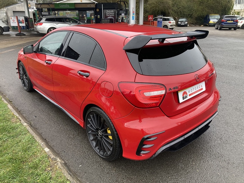 Mercedes-Benz 2.0 A45 AMG Hatchback 5dr Petrol SpdS DCT 4MATIC Euro 6 (s/s) (360 ps)