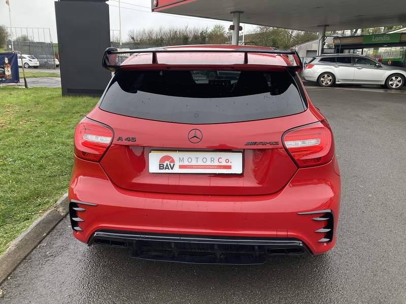 Mercedes-Benz 2.0 A45 AMG Hatchback 5dr Petrol SpdS DCT 4MATIC Euro 6 (s/s) (360 ps)