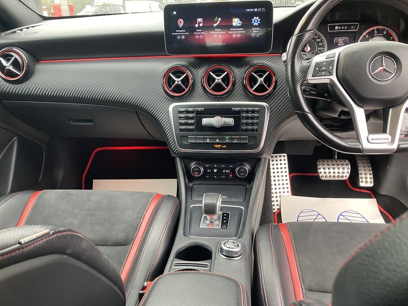 Mercedes-Benz 2.0 A45 AMG Hatchback 5dr Petrol SpdS DCT 4MATIC Euro 6 (s/s) (360 ps)