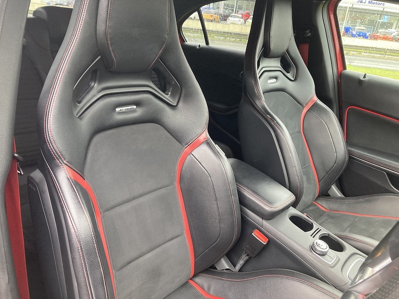 Mercedes-Benz 2.0 A45 AMG Hatchback 5dr Petrol SpdS DCT 4MATIC Euro 6 (s/s) (360 ps)