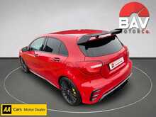Mercedes-Benz 2.0 A45 AMG Hatchback 5dr Petrol SpdS DCT 4MATIC Euro 6 (s/s) (360 ps)