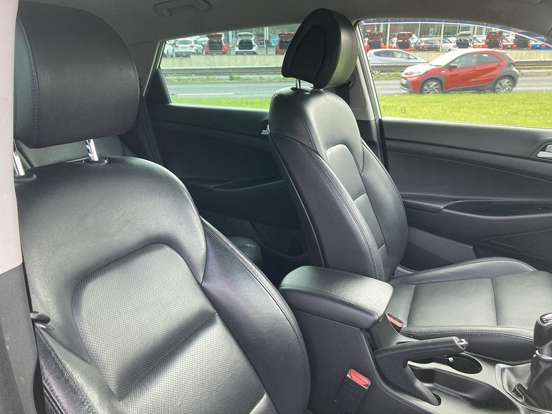 Hyundai 1.7 CRDi Blue Drive Sport Edition SUV 5dr Diesel Manual Euro 6 (s/s) (116 ps)