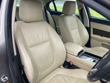 Jaguar 2.2d Luxury Saloon 4dr Diesel Auto Euro 5 (s/s) (190 ps)