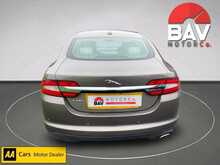 Jaguar 2.2d Luxury Saloon 4dr Diesel Auto Euro 5 (s/s) (190 ps)