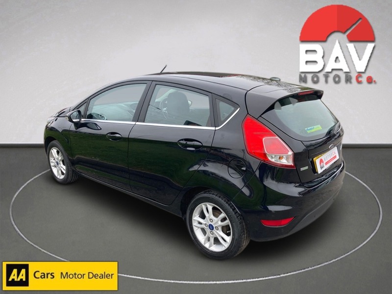 Ford 1.0T EcoBoost Zetec Hatchback 5dr Petrol Manual Euro 6 (s/s) (100 ps)