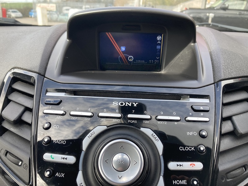 Ford 1.6T EcoBoost ST-2 Hatchback 3dr Petrol Manual Euro 5 (182 ps)