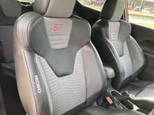 Ford 1.6T EcoBoost ST-2 Hatchback 3dr Petrol Manual Euro 5 (182 ps)