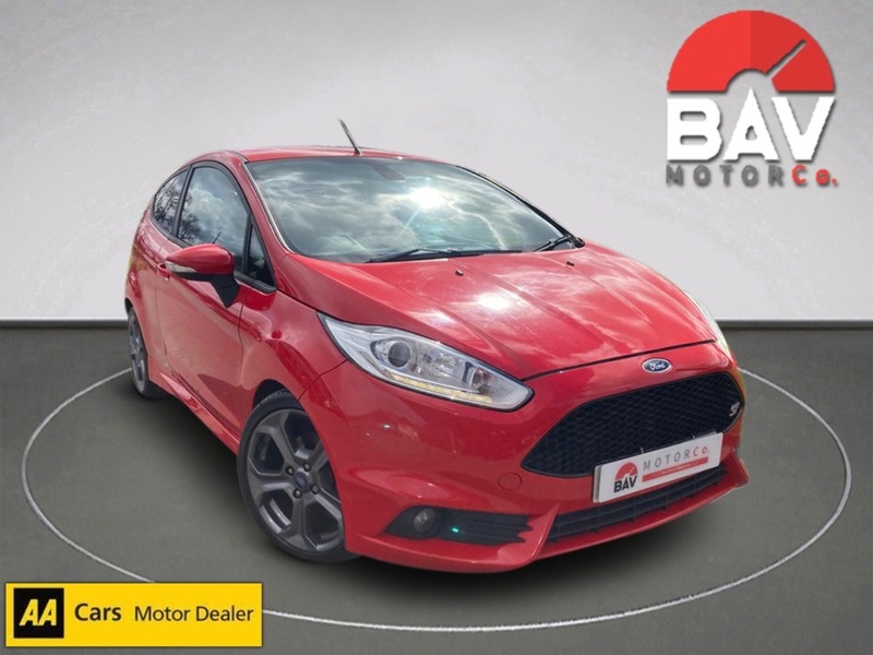 Ford 1.6T EcoBoost ST-2 Hatchback 3dr Petrol Manual Euro 5 (182 ps)