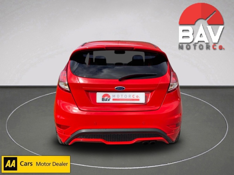 Ford 1.6T EcoBoost ST-2 Hatchback 3dr Petrol Manual Euro 5 (182 ps)