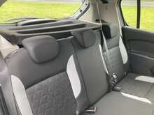 Dacia 0.9 TCe Laureate Hatchback 5dr Petrol Manual Euro 5 (90 ps)