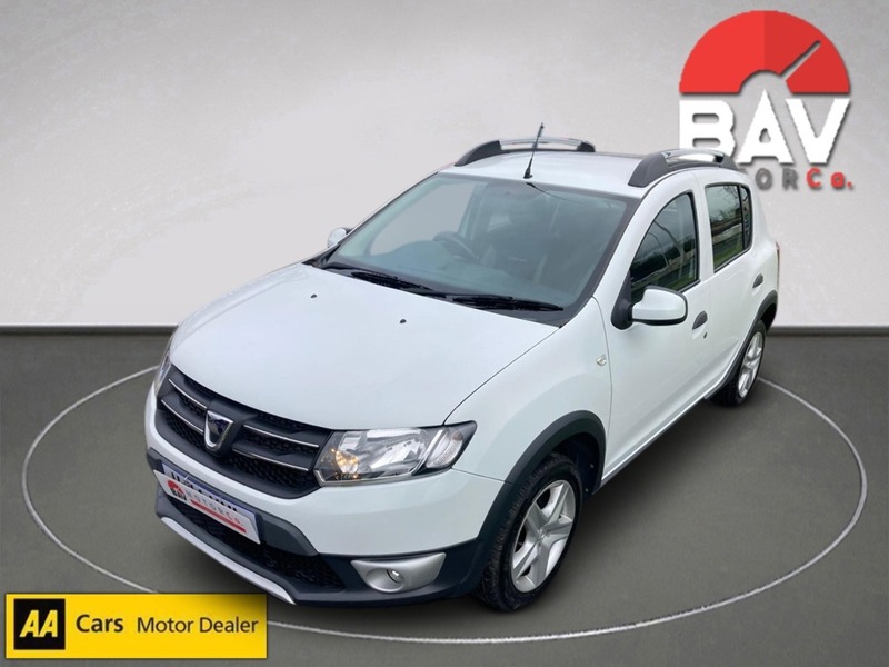Dacia 0.9 TCe Laureate Hatchback 5dr Petrol Manual Euro 5 (90 ps)