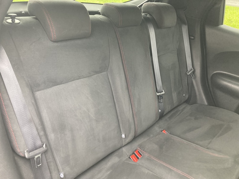 Nissan 1.6 DIG-T Nismo RS SUV 5dr Petrol Manual Euro 6 (218 ps)