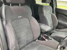 Nissan 1.6 DIG-T Nismo RS SUV 5dr Petrol Manual Euro 6 (218 ps)