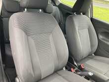 Ford 1.0 Zetec Hatchback 3dr Petrol Manual Euro 5 (s/s) (80 ps)