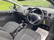 Ford 1.0 Zetec Hatchback 3dr Petrol Manual Euro 5 (s/s) (80 ps)