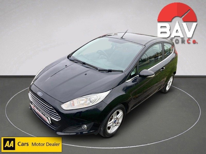Ford 1.0 Zetec Hatchback 3dr Petrol Manual Euro 5 (s/s) (80 ps)