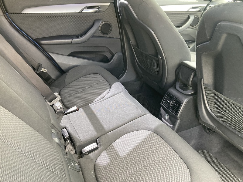 BMW 2.0 18d SE SUV 5dr Diesel Auto sDrive Euro 6 (s/s) (150 ps)