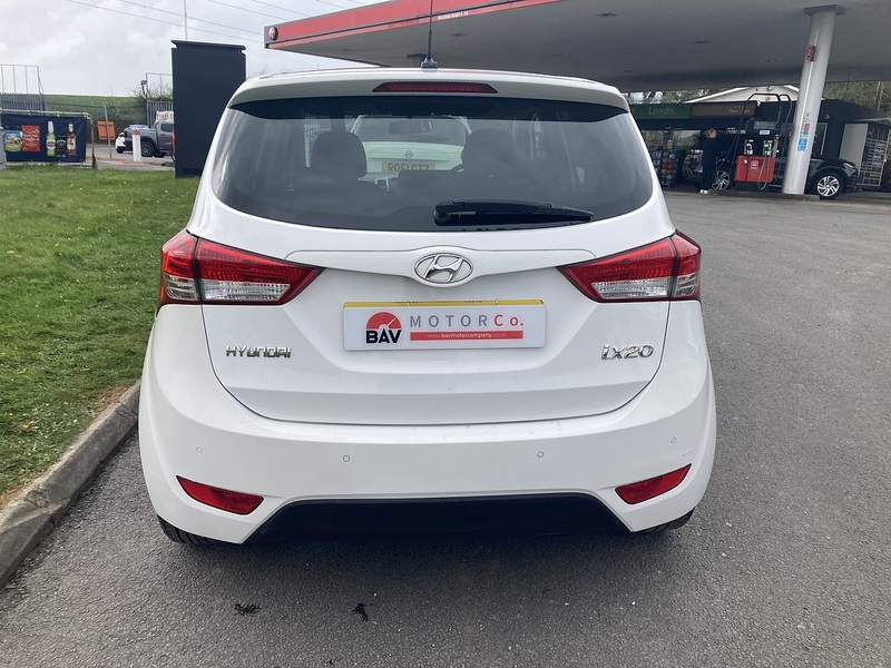 Hyundai 1.4 Style Hatchback 5dr Petrol Manual Euro 5 (90 bhp)