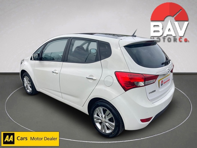 Hyundai 1.4 Style Hatchback 5dr Petrol Manual Euro 5 (90 bhp)