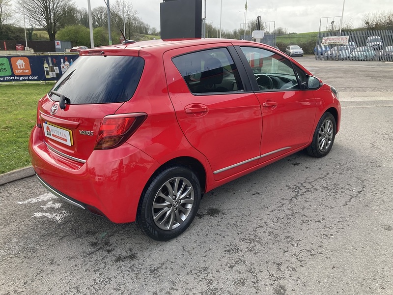 Toyota 1.33 Dual VVT-i Icon Hatchback 5dr Petrol Manual Euro 6 (99 ps)