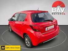 Toyota 1.33 Dual VVT-i Icon Hatchback 5dr Petrol Manual Euro 6 (99 ps)