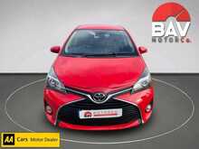 Toyota 1.33 Dual VVT-i Icon Hatchback 5dr Petrol Manual Euro 6 (99 ps)