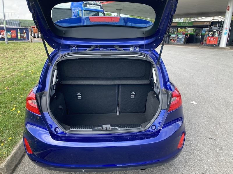 Ford 1.0T EcoBoost Zetec Hatchback 5dr Petrol Manual Euro 6 (s/s) (100 ps)