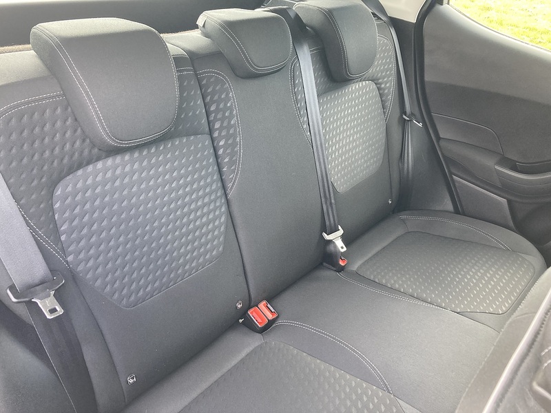 Ford 1.0T EcoBoost Zetec Hatchback 5dr Petrol Manual Euro 6 (s/s) (100 ps)