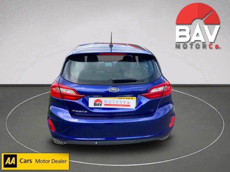 Ford 1.0T EcoBoost Zetec Hatchback 5dr Petrol Manual Euro 6 (s/s) (100 ps)