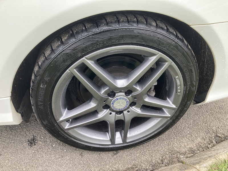 Mercedes-Benz 2.1 E220d BlueTEC AMG Line Coupe 2dr Diesel G-Tronic+ Euro 6 (s/s) (177 ps)