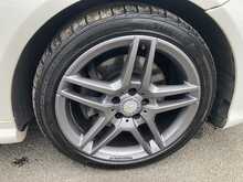 Mercedes-Benz 2.1 E220d BlueTEC AMG Line Coupe 2dr Diesel G-Tronic+ Euro 6 (s/s) (177 ps)