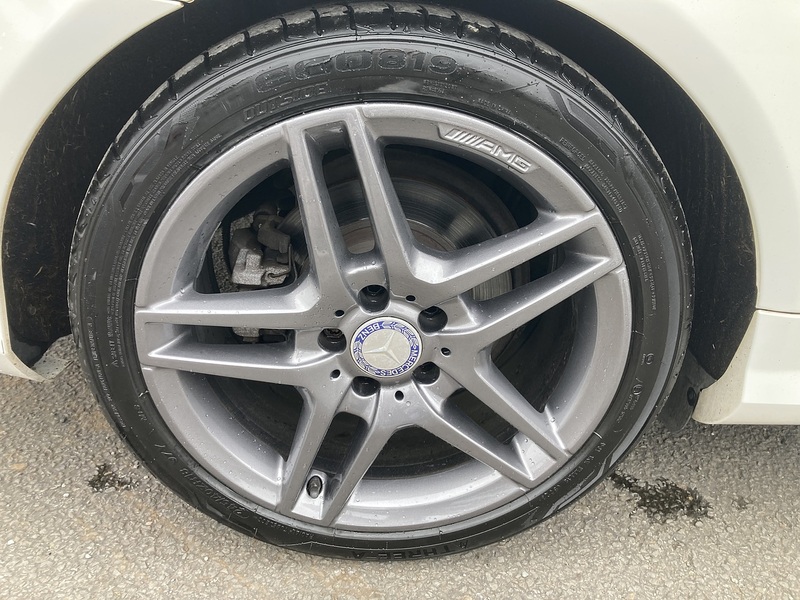 Mercedes-Benz 2.1 E220d BlueTEC AMG Line Coupe 2dr Diesel G-Tronic+ Euro 6 (s/s) (177 ps)