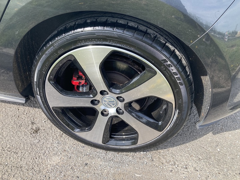 Volkswagen 2.0 TSI BlueMotion Tech GTI Hatchback 5dr Petrol Manual Euro 6 (s/s) (220 ps)