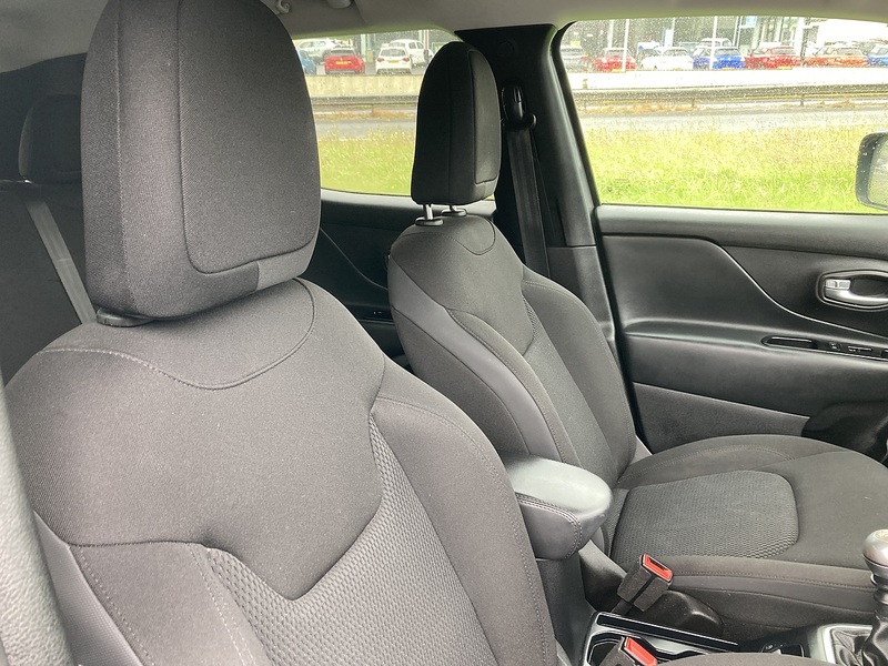 Jeep 1.0 GSE T3 Night Eagle SUV 5dr Petrol Manual Euro 6 (s/s) (120 ps)