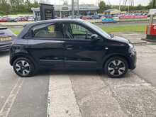 Renault 1.0 SCe Play Hatchback 5dr Petrol Manual Euro 6 (70 ps)