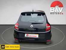 Renault 1.0 SCe Play Hatchback 5dr Petrol Manual Euro 6 (70 ps)