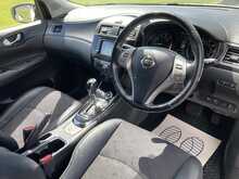 Nissan 1.2 DIG-T N-Connecta Hatchback 5dr Petrol XTRON Euro 6 (s/s) (115 ps)